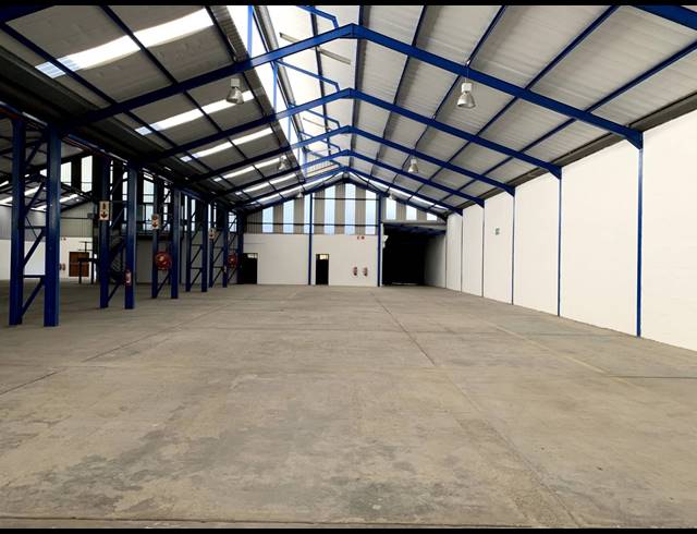1,704M² FACTORY TO LET IN BEACONVALE
